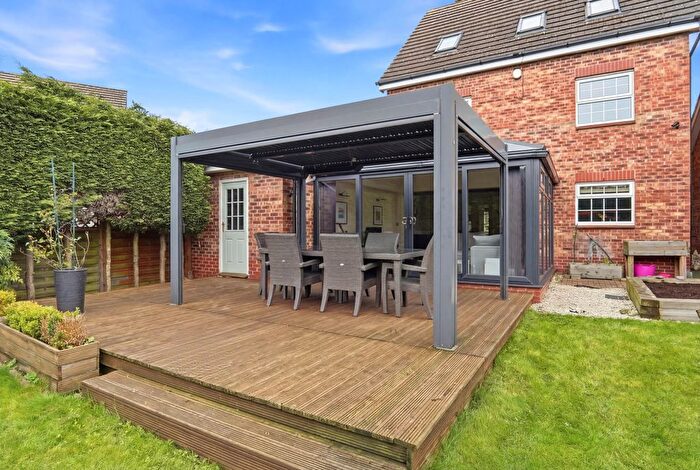 5 Bedroom Detached House For Sale In Hollybush Close, Whitley, North Yorkshire, DN14