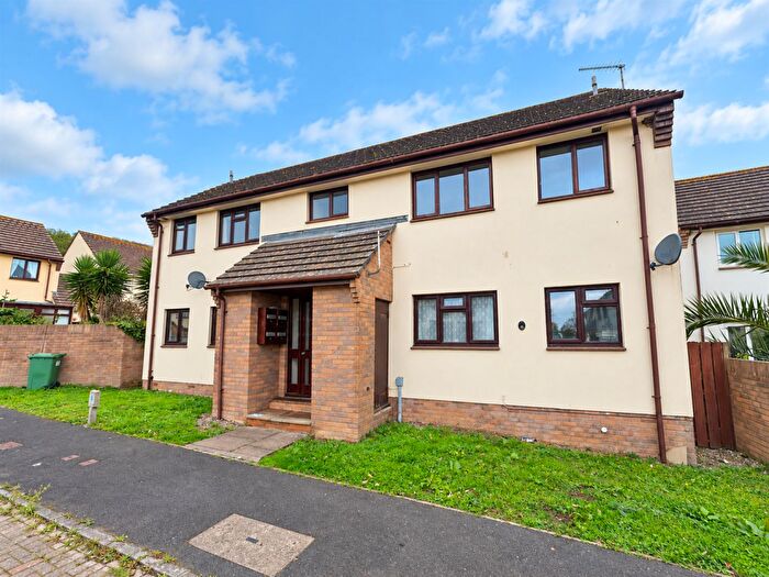 2 Bedroom Apartment For Sale In Ridgeway Avenue, Westward Ho!, EX39