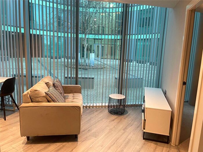 1 Bedroom Apartment To Rent In Thames Valley, Wokingham Road, Bracknell, Berkshire, RG42