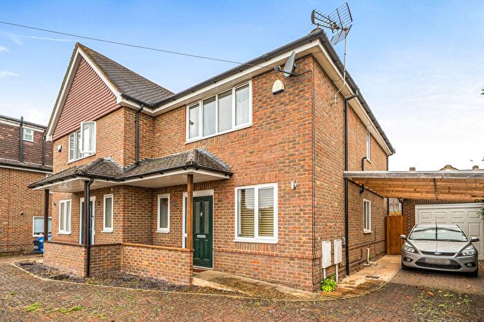 3 Bedroom Semi-Detached House To Rent In Pond Park Road, Chesham, HP5