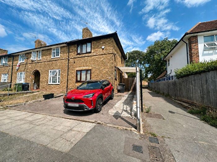 3 Bedroom End Of Terrace House For Sale In Churchdown, Bromley, BR1