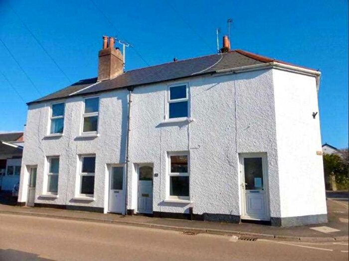2 Bedroom Terraced House For Sale In High Street, Topsham, EX3