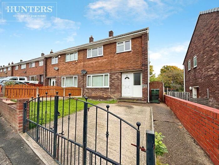 3 Bedroom Semi-Detached House For Sale In Swanee Road, Barnsley, S70