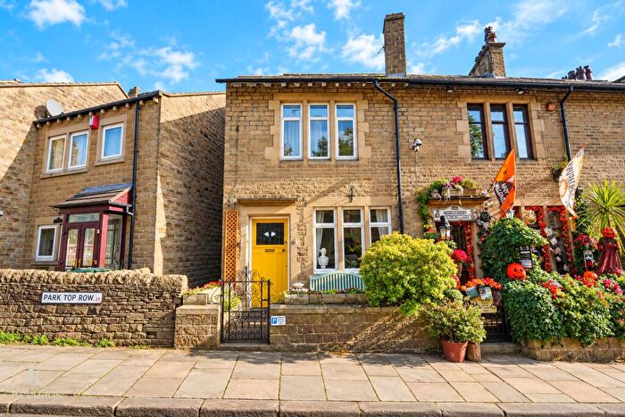 5 Bedroom Cottage For Sale In Main Street, Haworth, BD22