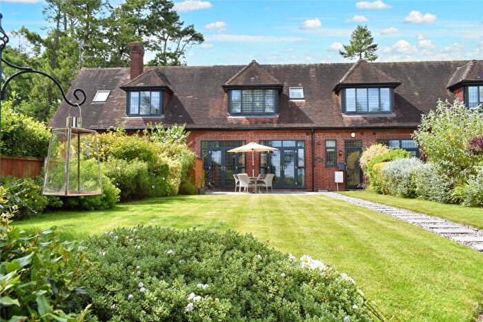 2 Bedroom Terraced House For Sale In Manor Court, Stone, Kidderminster, Worcestershire, DY10