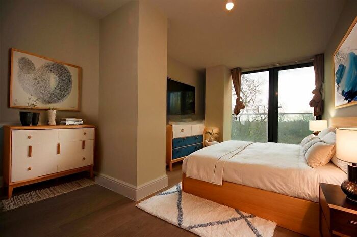 1 Bedroom Flat To Rent In (nd Floor Flat) Charter House, High Road Ilford, IG1