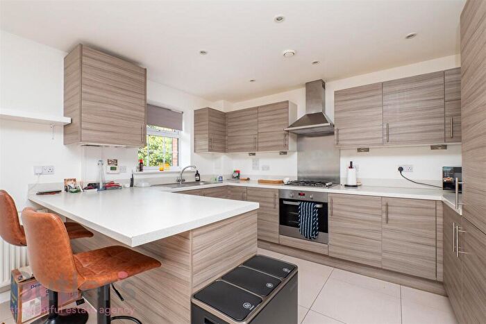2 Bedroom Flat To Rent In Damson Way, Carshalton, SM5