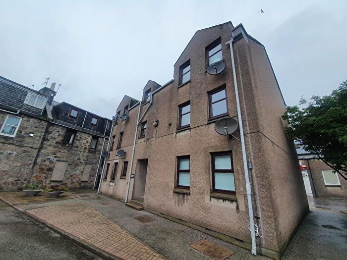 1 Bedroom Flat To Rent In Spring Garden, First Floor Flat, AB25