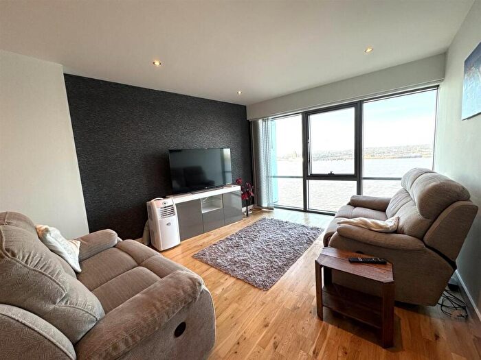 2 Bedroom Apartment To Rent In Alexandra Tower, Princes Parade, Liverpool, L3
