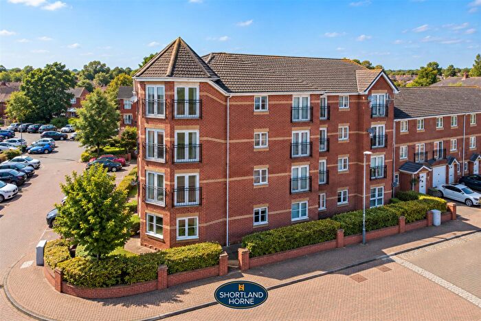 2 Bedroom Apartment To Rent In Signet Square, Stoke, Coventry, CV2