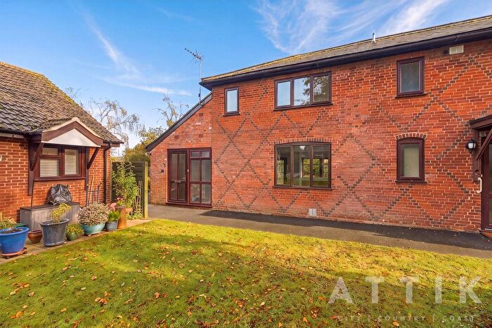 1 Bedroom Semi-Detached House For Sale In The Limes, London Road, Halesworth, IP19