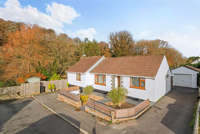 5 Bedroom Bungalow For Sale In Two Trees Estate, Wadebridge, PL27