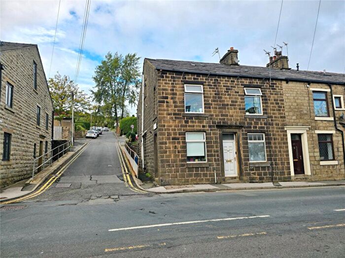 3 Bedroom End Of Terrace House For Sale In Haslingden Road, Rawtenstall, Rossendale, BB4