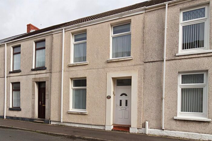 3 Bedroom Terraced House For Sale In Downing Street, Llanelli, SA15