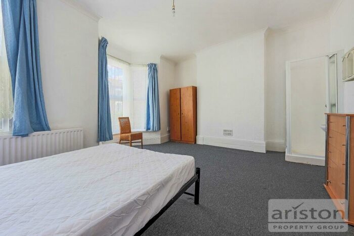 2 Bedroom Flat To Rent In Crayford Road, Tufnell Park, N7