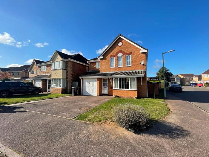 4 Bedroom Detached House To Rent In Falcon Way, Beck Row, IP28
