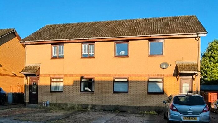 1 Bedroom Flat To Rent In Strath Peffer, Law, South Lanarkshire, ML8