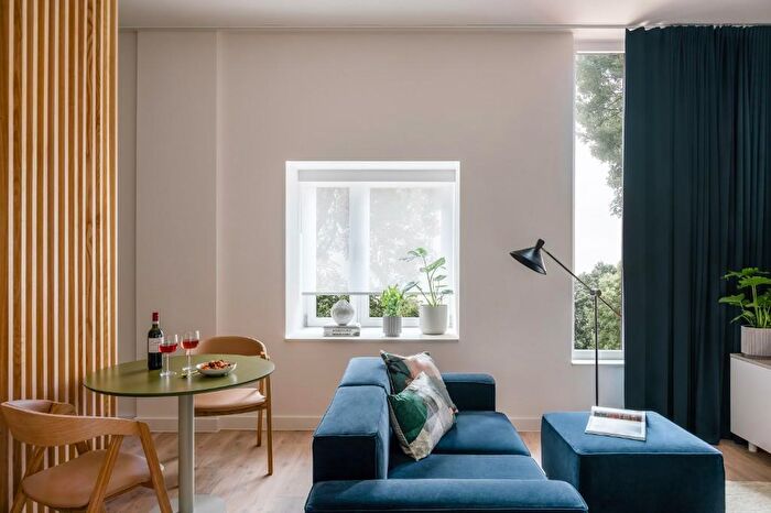 Studio To Rent In Scape House, Walnut Tree Close, Guildford, Surrey, GU1