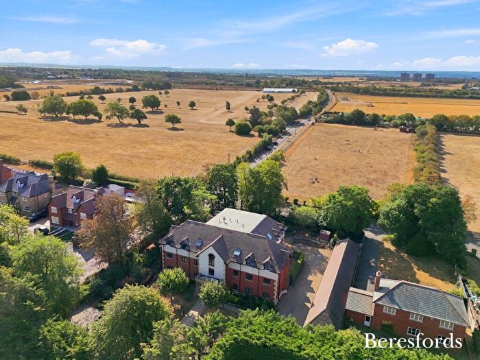 2 Bedroom Apartment For Sale In Rectory Road, Orsett, RM16