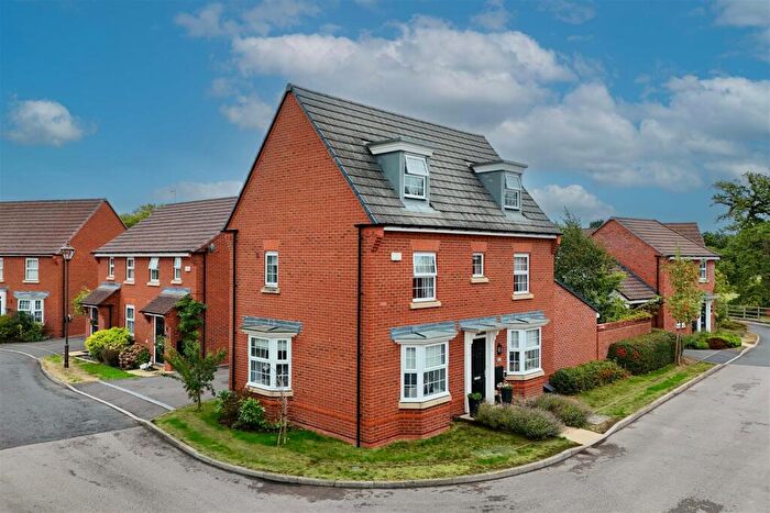 4 Bedroom Detached House For Sale In Ladys Hall Lane, Dickens Heath, Solihull, B90