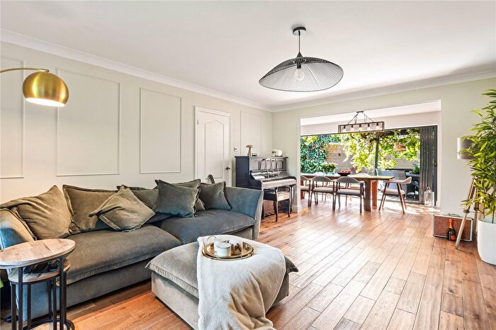 5 Bedroom Detached House For Sale In Ford Lane, Emersons Green, Bristol, BS16