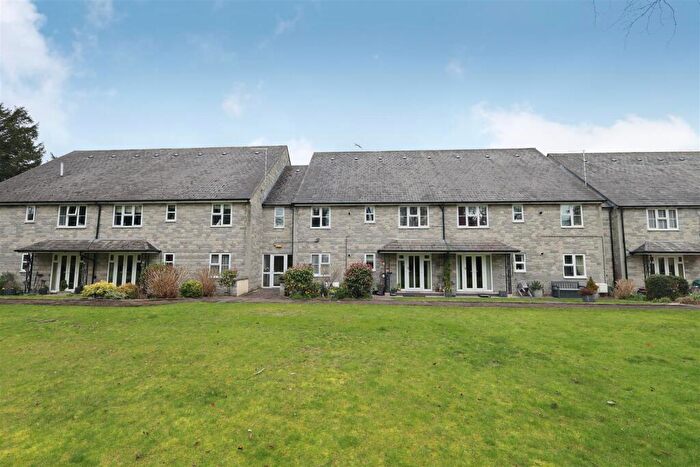 1 Bedroom Flat For Sale In Maple House, Shortwood Road, Pucklechurch, BS16