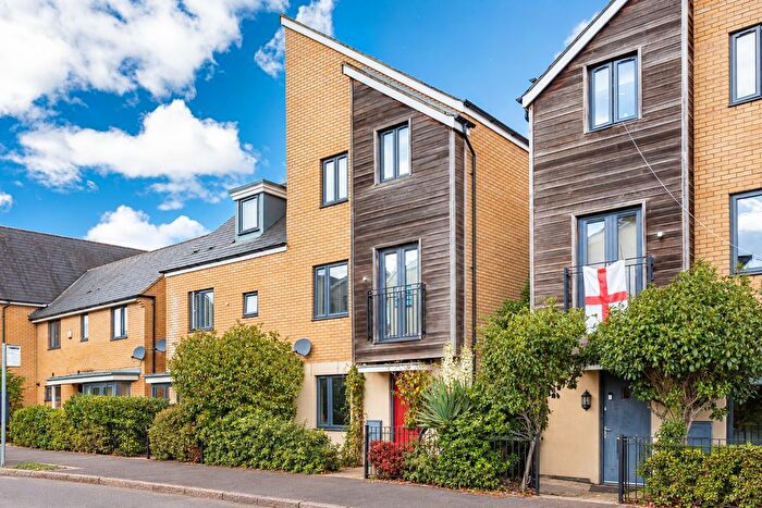 4 Bedroom Semi-Detached House For Sale In Selkirk Drive, Oakridge Park, Milton Keynes, MK14