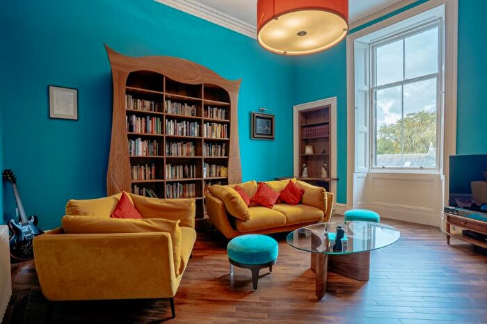 5 Bedroom Apartment For Sale In Spylaw Road, Merchiston, Edinburgh, Midlothian, EH10