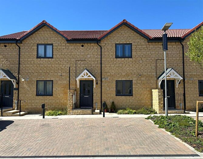 1 Bedroom Maisonette For Sale In Nunney Close, Patterdown, SN15