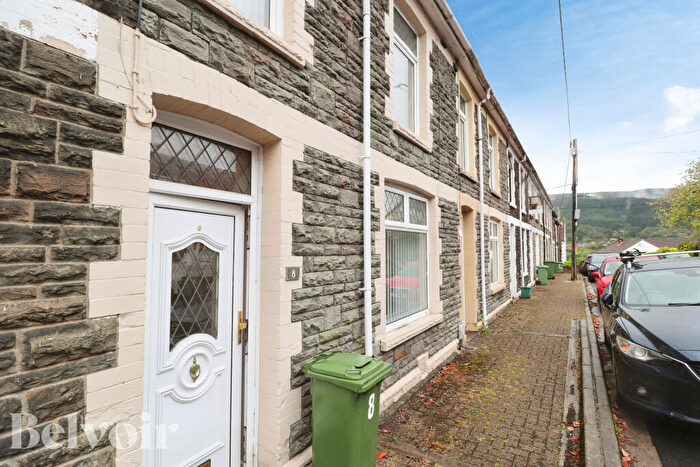 3 Bedroom Terraced House To Rent In Llwynmadoc Street, Graigwen, Pontypridd, CF37