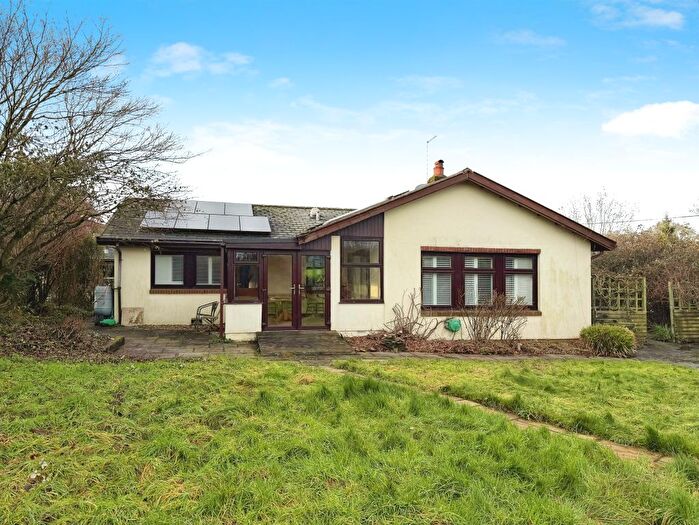 4 Bedroom Detached Bungalow For Sale In Ashill, Cullompton, EX15