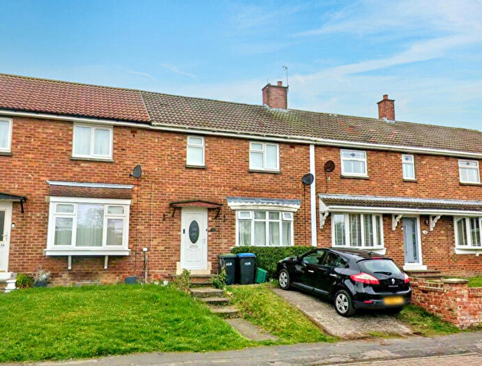 2 Bedroom Terraced House To Rent In Basingstoke Road, Peterlee, Durham, SR8