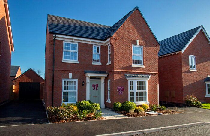 4 Bedroom Detached House For Sale In Blackbird Road, Fleckney, Leicestershire, LE8