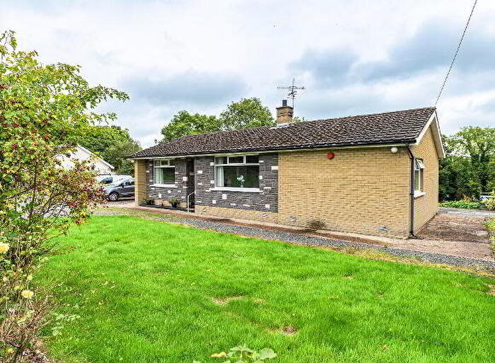 3 Bedroom Detached Bungalows For Sale In Detached Bungalow With Land, Crumlin Road, Glenavy, BT28
