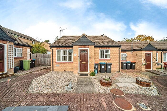 2 Bedroom Bungalow For Sale In Germander Place, Milton Keynes, Buckinghamshire, MK14