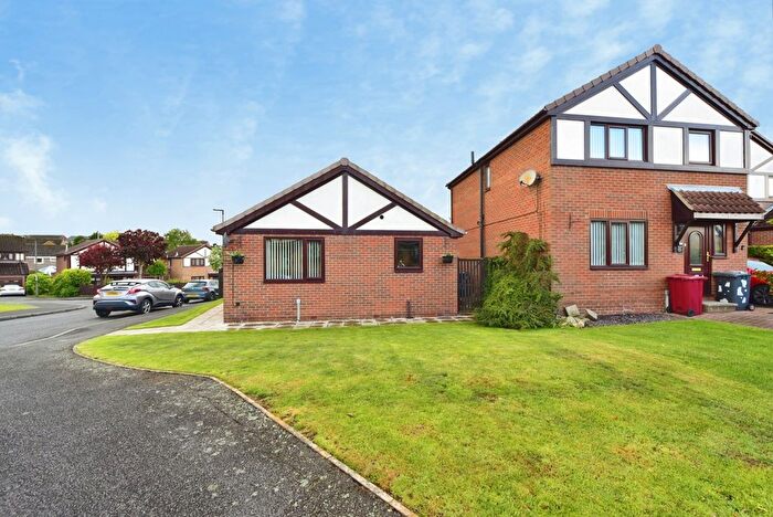 2 Bedroom Bungalow For Sale In Foxcroft Drive, Killamarsh, Sheffield, Derbyshire, S21