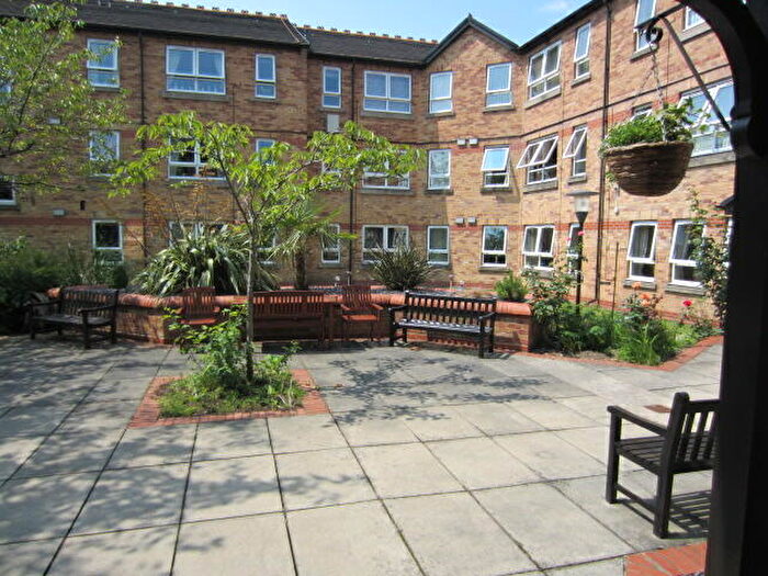 1 Bedroom Retirement Property To Rent In Jack Harrison Court, Margaret Street, Hull, East Riding Of Yorkshire, HU3