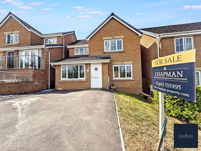 3 Bedroom Detached House For Sale In Cwrt Gellifaelog, Tonypandy, CF40
