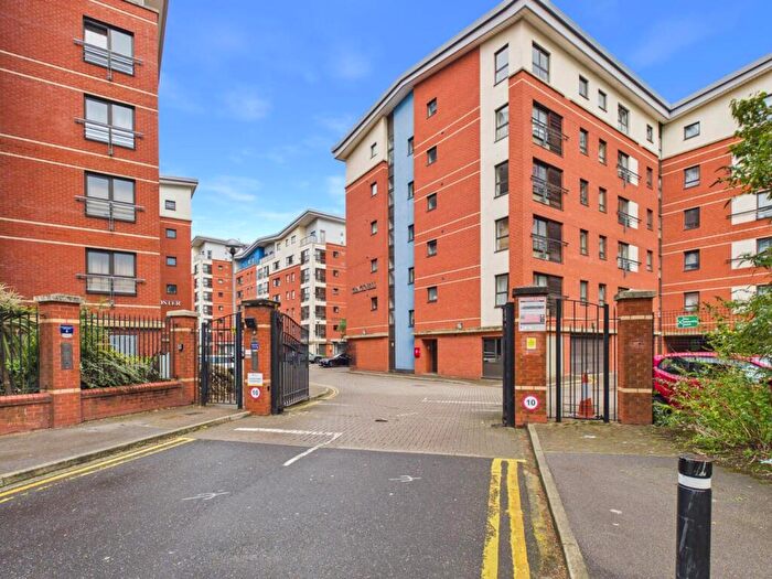 1 Bedroom Flat To Rent In Cracknell, Millsands Riverside Exchange, Sheffield, S3