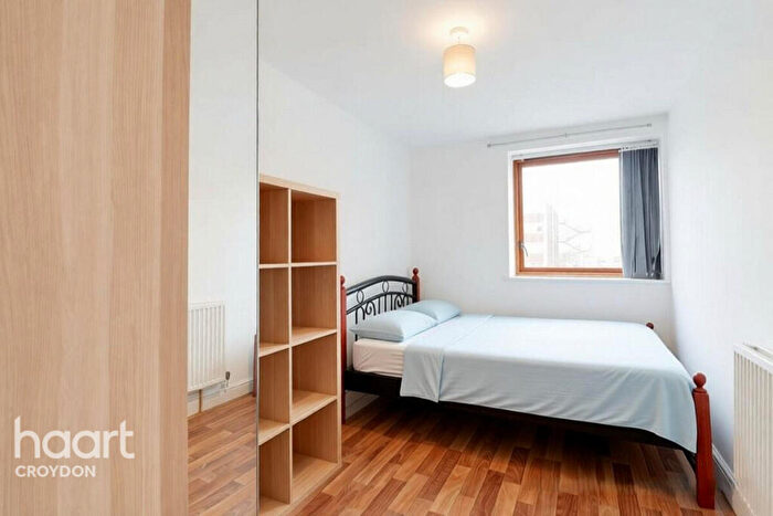 2 Bedroom Block Of Apartments For Sale In Campbell Road, Croydon, CR0