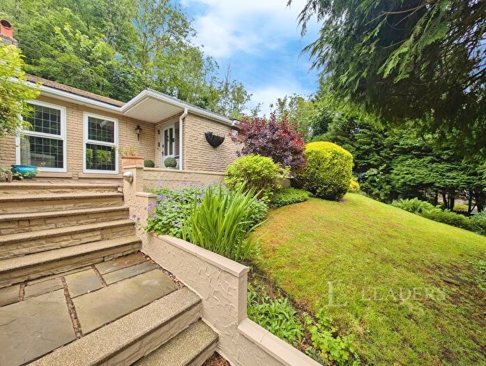 3 Bedroom Bungalow To Rent In Hollinwood Road, Disley, SK12