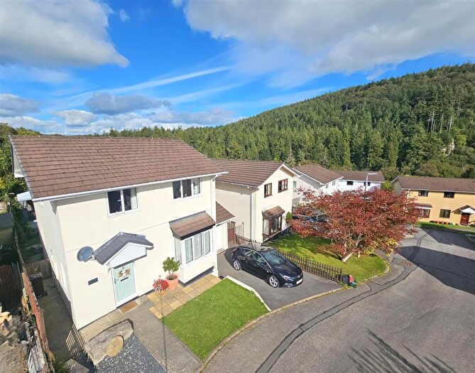 4 Bedroom Detached House For Sale In Pine View, Gunnislake, PL18