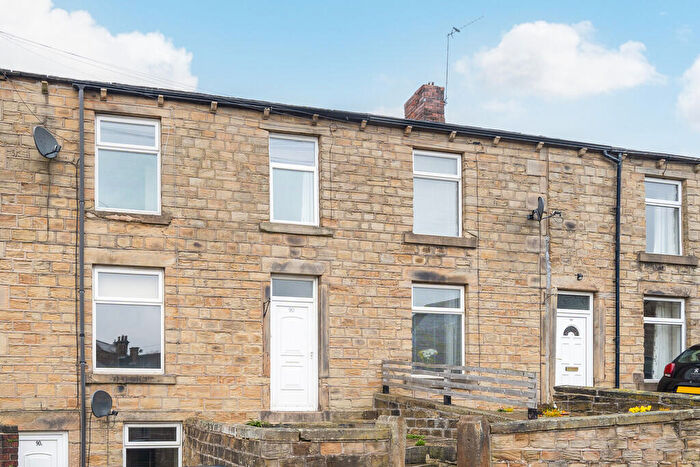 2 Bedroom Terraced House For Sale In Oxford Road, Gomersal, BD19