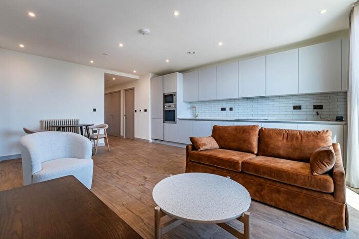 1 Bedroom Apartment To Rent In The Eades, Selborne Road London, E17