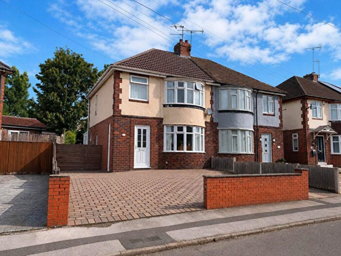 3 Bedroom Semi-Detached House For Sale In Raines Avenue, Worksop, S81