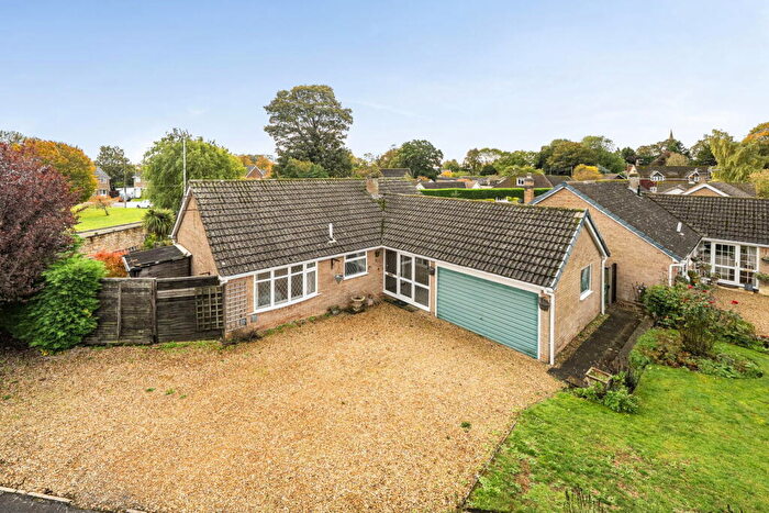 3 Bedroom Detached Bungalow For Sale In Cresswell Drive, Cottesmore, LE15