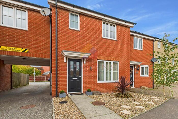 4 Bedroom Semi-Detached House For Sale In Carus Crescent, Highwoods, Colchester, CO4