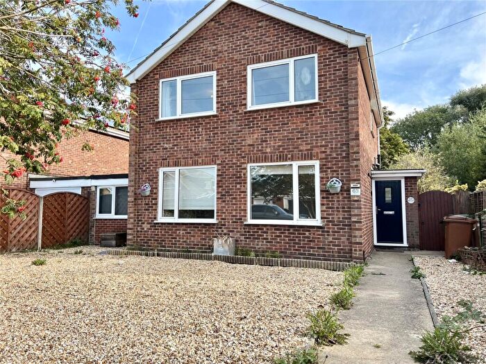 4 Bedroom Detached House For Sale In Anderby Drive, Grimsby, N.E.Lincolnshire, DN37