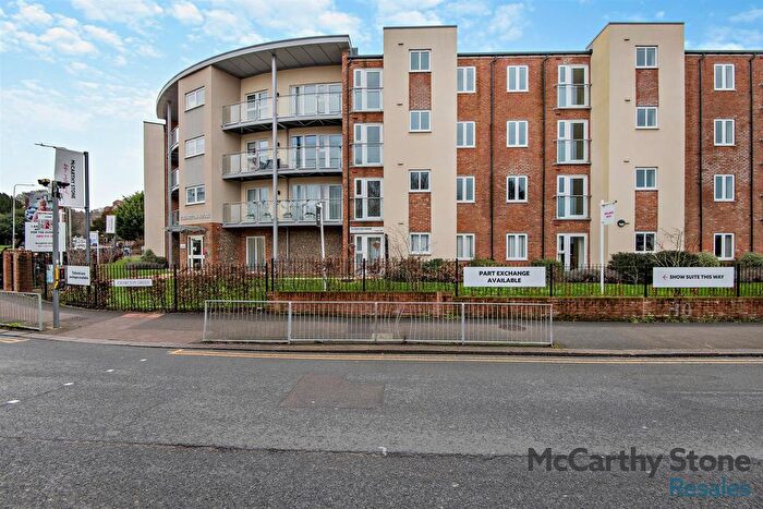 2 Bedroom Flat For Sale In Elkington House, Charlton Green, Dover, Kent, CT16