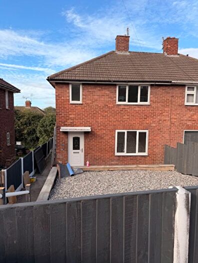 2 Bedroom Semi-Detached House To Rent In Nether Springs Road, Bolsover, S44